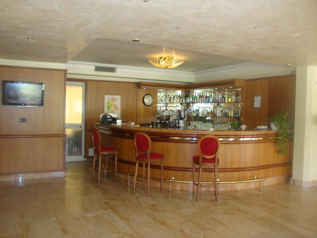 Park Hotel Roma Cassia エクステリア 写真