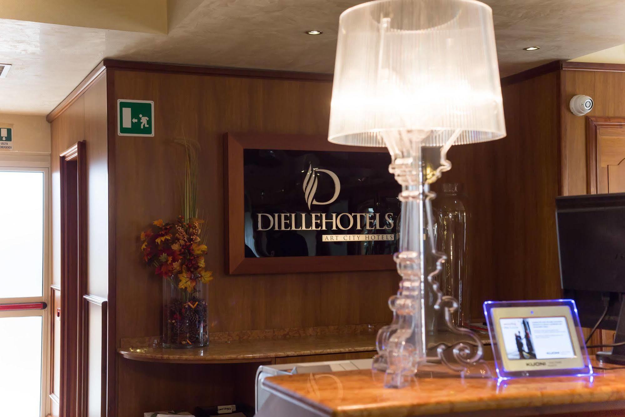 Park Hotel Roma Cassia エクステリア 写真