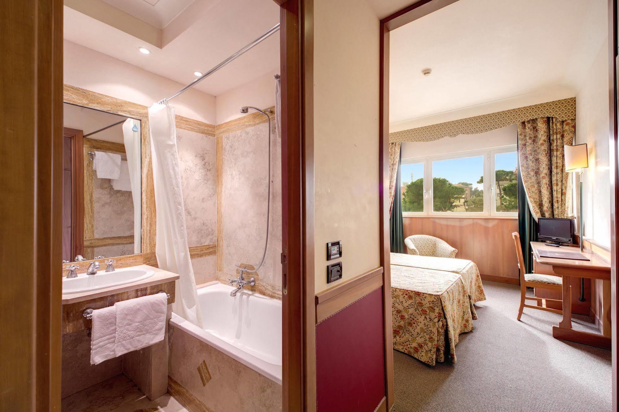 Park Hotel Roma Cassia エクステリア 写真